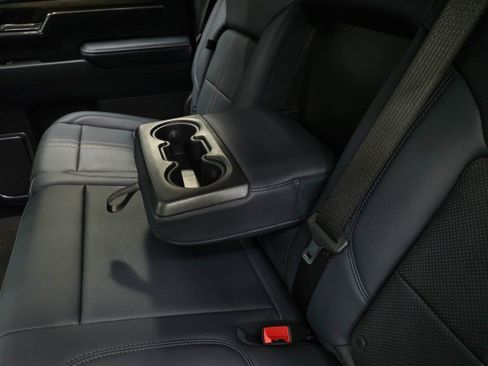 Used 2025 Chevrolet Silverado 2500 High Country w/ High Country Premium Package AWD/4WD image 23