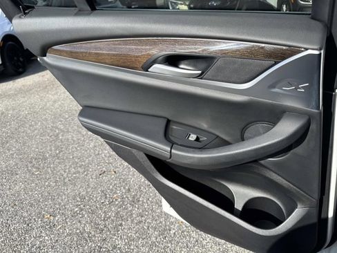 Used 2023 BMW X3 sDrive30i image 13