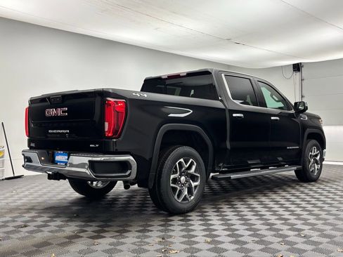 New 2026 GMC Sierra 1500 SLT w/ SLT Premium Package image 8