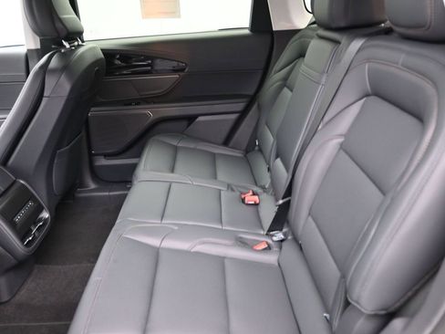 New 2026 Lincoln Nautilus Premier AWD/4WD image 29