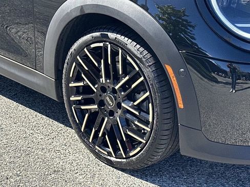 Used 2025 MINI Cooper S image 30