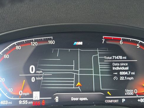 Used 2021 BMW X4 xDrive30i w/ M Sport Package AWD/4WD image 2