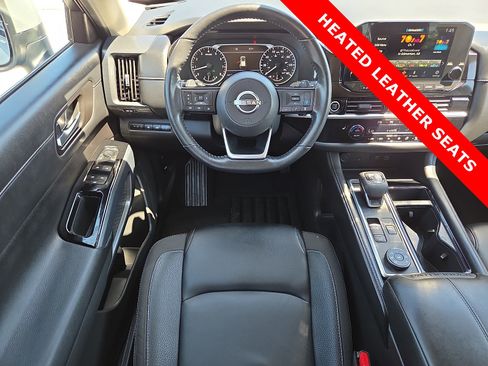 Used 2023 Nissan Pathfinder SL w/ Black Appearance Package AWD/4WD image 13