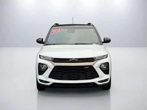 Used 2023 Chevrolet TrailBlazer RS w/ Convenience Package image 2