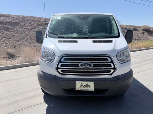 Used 2018 Ford Transit 250 130 Low Roof w/ Exterior Upgrade Package RWD image 2