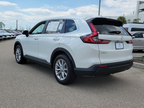 Certified 2023 Honda CR-V EX-L image 3