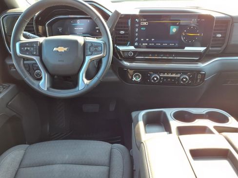 Used 2023 Chevrolet Silverado 1500 LT image 10