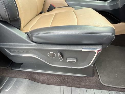 Used 2021 Ford F150 Lariat w/ Equipment Group 502A High RWD image 22
