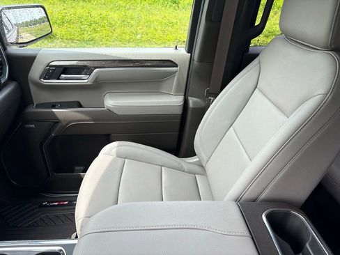 New 2026 Chevrolet Silverado 1500 LTZ AWD/4WD image 16
