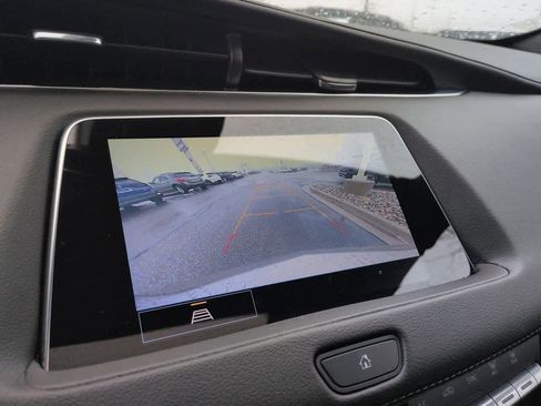 Used 2023 Cadillac XT4 Premium Luxury w/ Cold Weather Package image 29