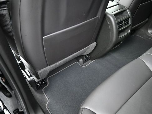 New 2026 Cadillac XT5 Premium Luxury image 14