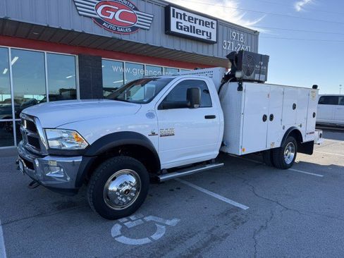 Used 2017 RAM 5500 Tradesman w/ Power & Remote Entry Group image 2