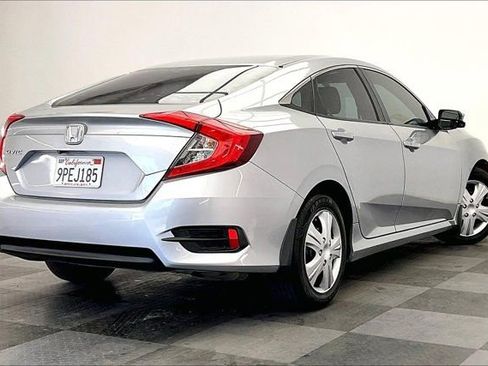 Used 2016 Honda Civic EX image 13