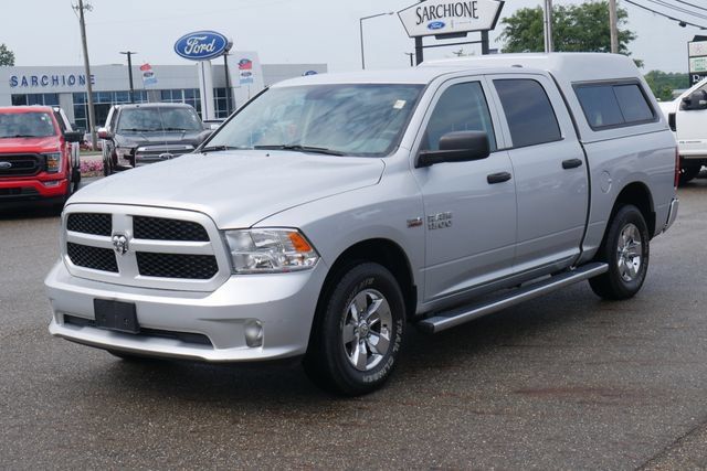 Used 2017 RAM 1500 Express AWD/4WD image 6