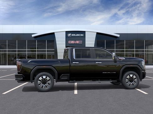 New 2026 GMC Sierra 3500 Denali w/ Technology Package image 5
