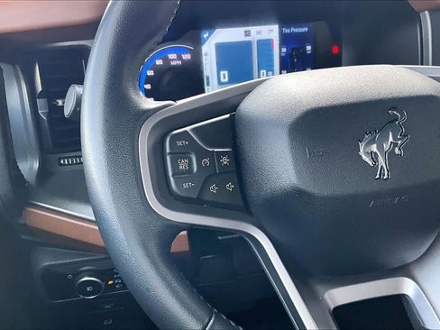 Used 2024 Ford Bronco Outer Banks image 21