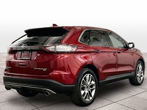 Used 2017 Ford Edge Titanium w/ Equipment Group 302A AWD/4WD image 11