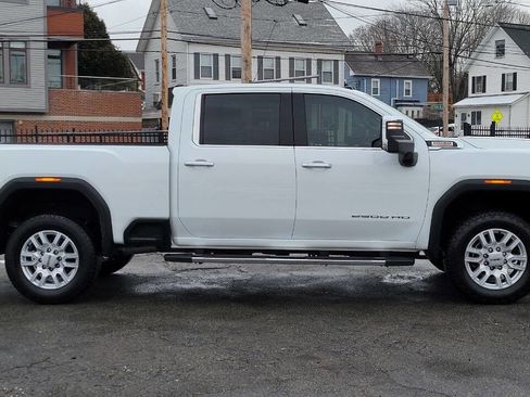 Used 2022 GMC Sierra 2500 SLT w/ SLT Convenience Package image 5