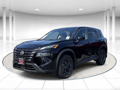 Certified 2026 Nissan Rogue SV w/ Cold Weather Package FWD image 1