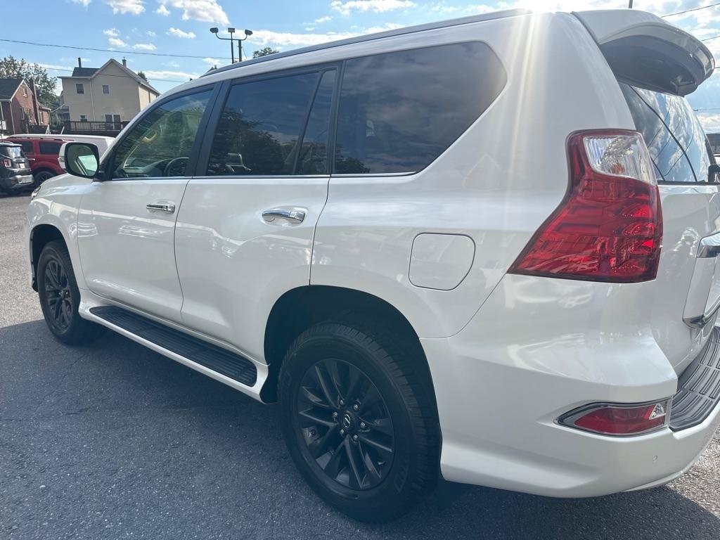 Used 2020 Lexus GX 460 Premium w/ Premium Package AWD/4WD image 6