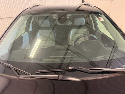Used 2018 Chevrolet Equinox Premier FWD image 14