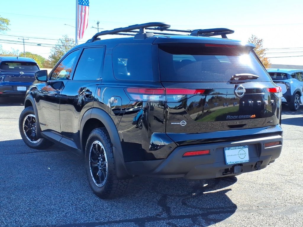 Certified 2024 Nissan Pathfinder Rock Creek AWD/4WD image 5