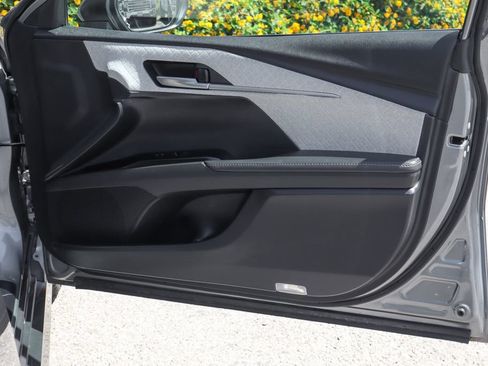 Used 2025 Toyota Camry XLE FWD image 41