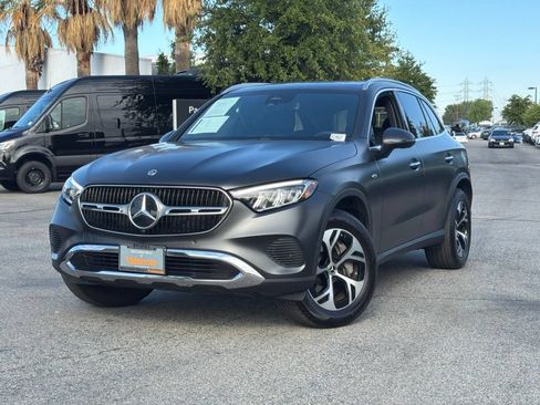 Certified 2025 Mercedes-Benz GLC 350e 4MATIC image 2