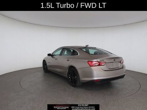 Used 2022 Chevrolet Malibu LT w/ Sport Edition FWD image 12