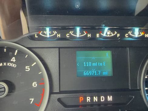 Certified 2018 Ford F150 XLT RWD image 17