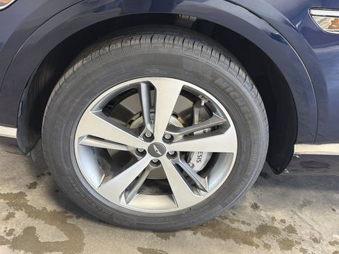 Used 2023 Genesis GV80 2.5T w/ Prestige 20" Package AWD/4WD image 16