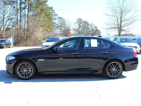 Used 2013 BMW 550i xDrive Sedan image 4