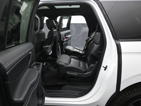New 2026 Ford Expedition Max Platinum image 20