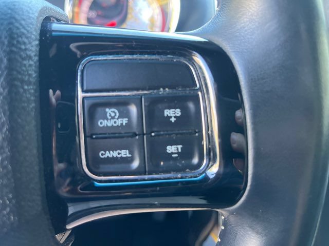 Used 2017 Dodge Grand Caravan SXT FWD image 12