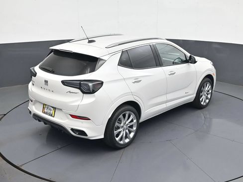 Used 2024 Buick Encore GX Avenir w/ Avenir Convenience Package AWD/4WD image 18