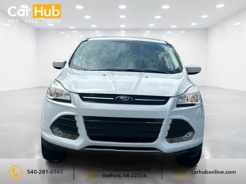 Used 2016 Ford Escape SE AWD/4WD image 2