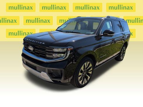 New 2026 Ford Expedition Platinum w/ Driver's Package image 13
