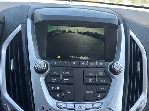 Used 2013 GMC Terrain SLE FWD image 30
