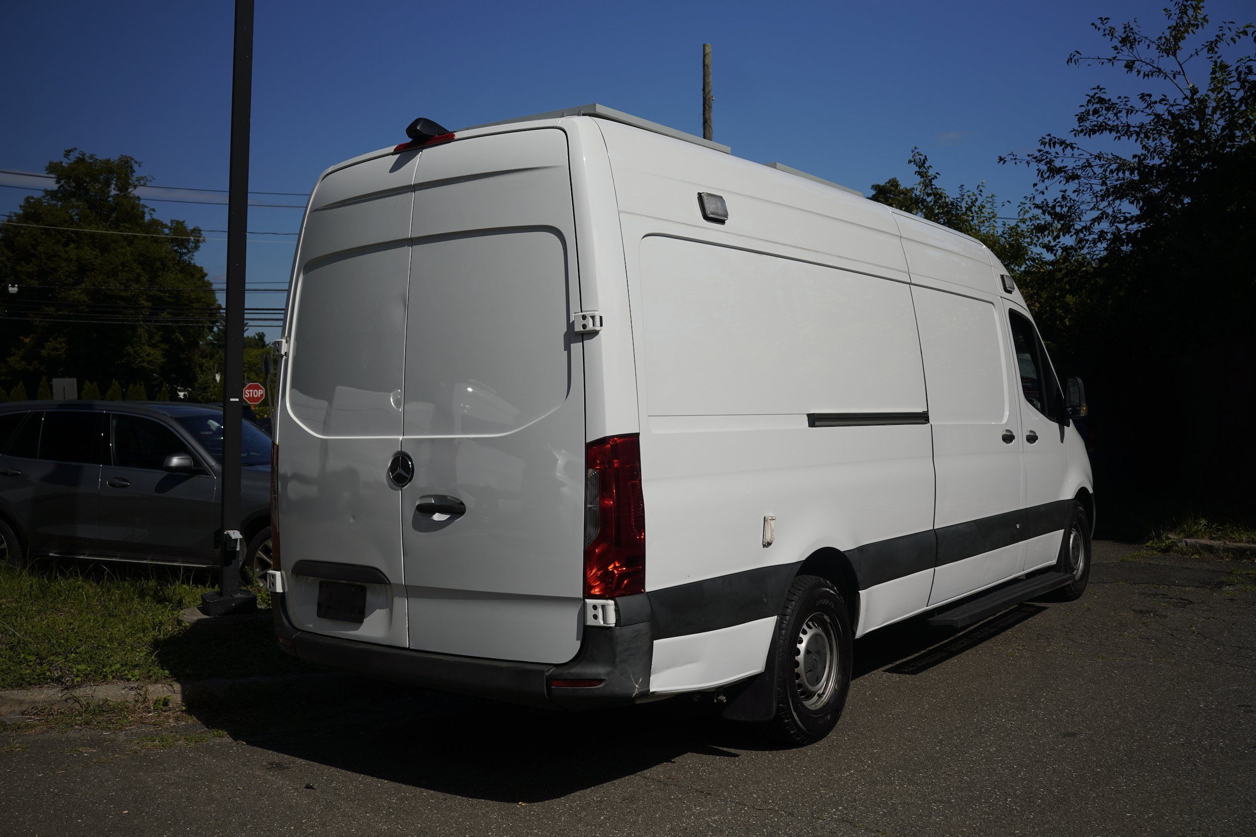 Used 2021 Mercedes-Benz Sprinter 2500 w/ Driver Convenience Package image 6
