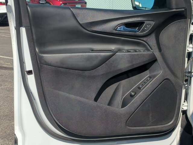 Used 2020 Chevrolet Equinox LT w/ Sport Edition FWD image 24