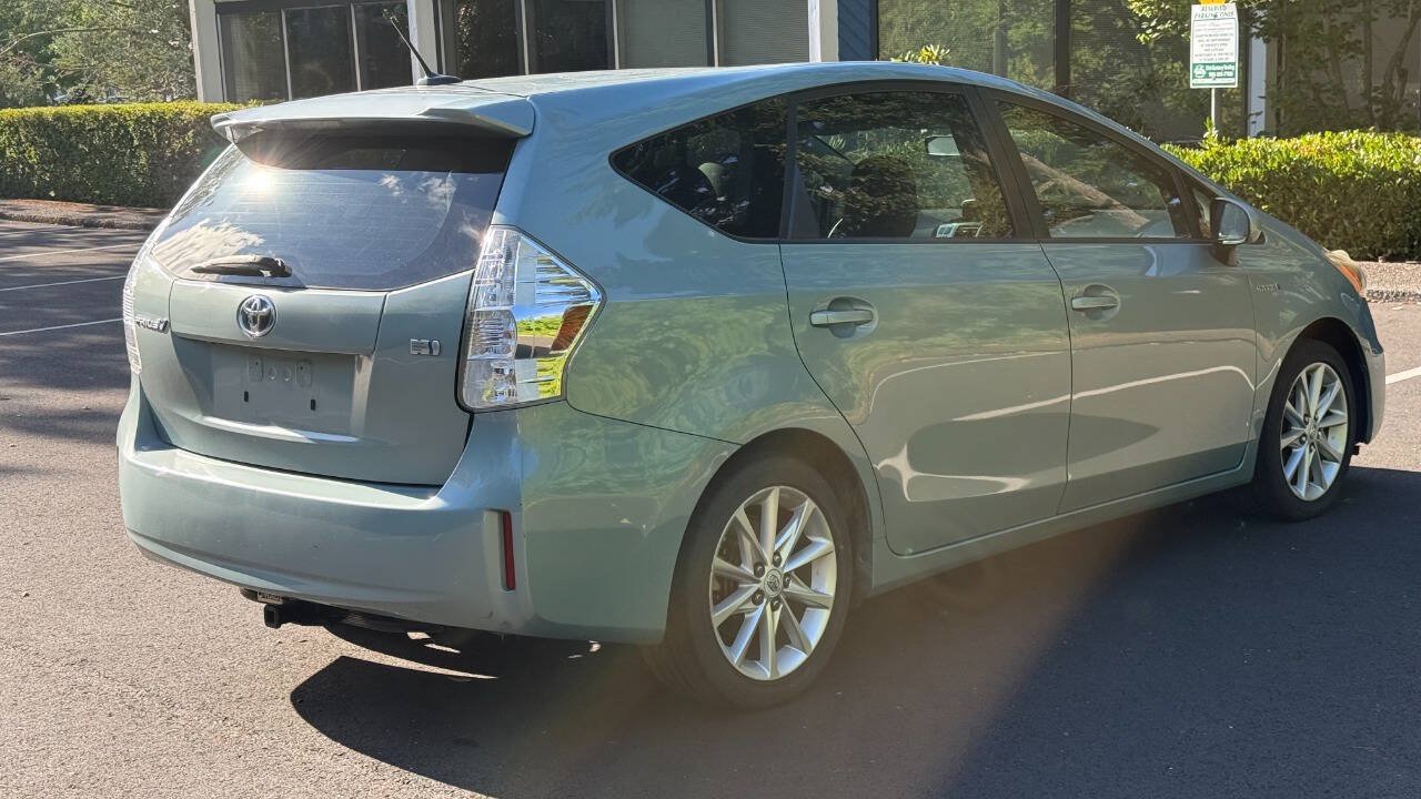 Used 2014 Toyota Prius V Three FWD image 11