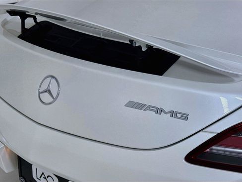 Used 2012 Mercedes-Benz SLS AMG Roadster image 36