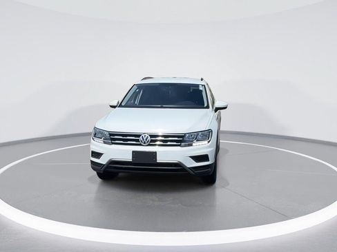 Certified 2021 Volkswagen Tiguan SE AWD/4WD image 3