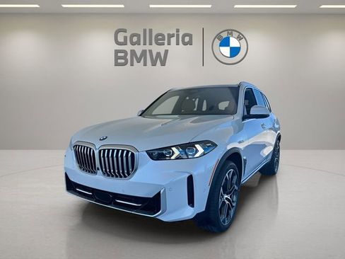 New 2026 BMW X5 xDrive40i w/ Climate Comfort Package image 1