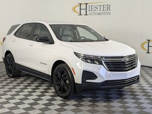 Certified 2024 Chevrolet Equinox LS w/ LS Convenience Package image 2