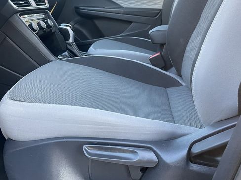 Used 2024 Volkswagen Taos S image 21