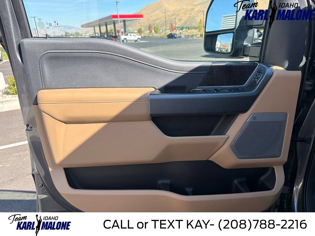 New 2026 Ford F350 Lariat w/ Tremor Off-Road Package AWD/4WD image 23