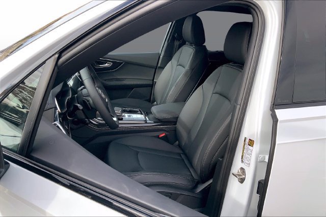 New 2026 Audi Q7 3.0T Premium Plus AWD/4WD image 8