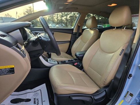Used 2011 Hyundai Elantra Limited image 16