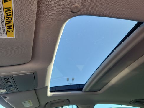 Used 2019 Honda Accord Touring image 28